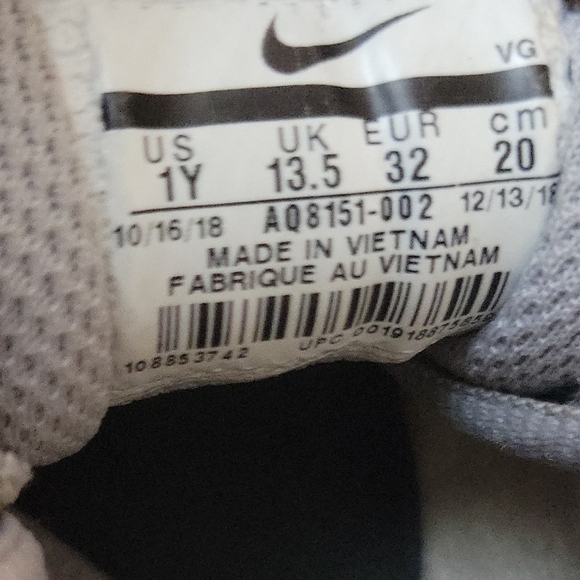 Sold Nike Boys Fastflex Baseball Cleats Size 1Y Gray AQ8151-002 - Picture 10 of 10